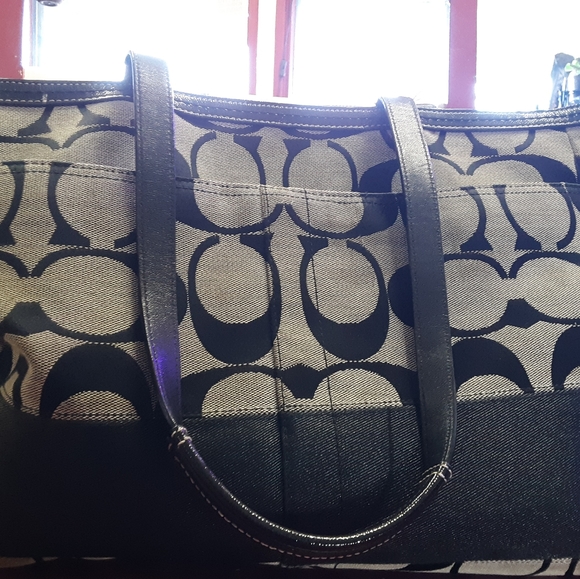 Coach bag - Picture 1 of 2